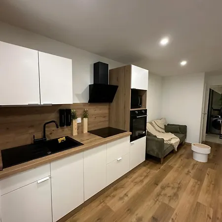 아파트 Petite Maison Cosy Renovee, Entre Et Vignobles
